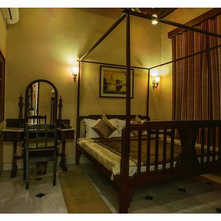 Hotel 233 Park Street Kolkata Exterior photo